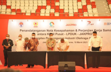Bangun Industri Olahraga,...