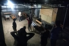 Jengkel Ditegur, Bos...