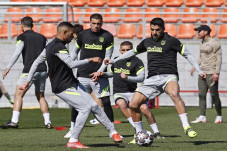 Simeone Berharap Suarez...