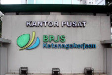 Kejagung Periksa 5 Saksi...
