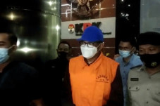 KPK Perdalam Aliran...