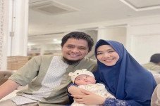 Anak Keempat Oki Setiana...