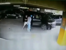 Viral Video Jukir Dihajar...