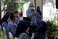 Eri Cahyadi: Tiap Keluarga...