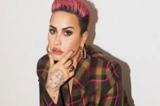 Demi Lovato Diperkosa...