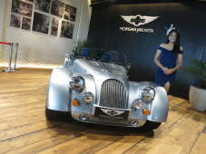 Morgan Motor Hadir di...