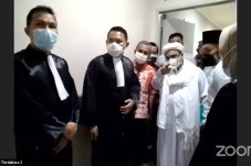 Habib Rizieq Marah-marah...