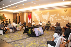 Fokus Cari Solusi Bagi...