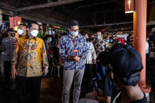 Finalisasi Konsep Travel...