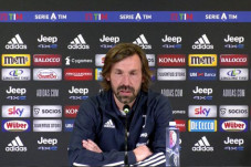 Pirlo Bertujuan Kumpulkan...