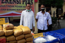 Tangkap 4 Pengedar,...