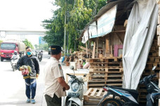Langgar Perda, Pengrajin...