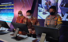 Polda Jatim Gandeng...