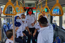 Ajak Warga Gunakan Kendaraan...