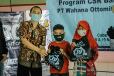 WOM Finance Gelar Transformasi...