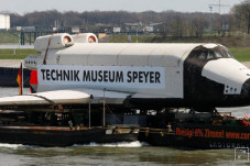 Rusia Melanjutkan Proyek...