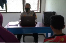 Gegara Suara Panci,...