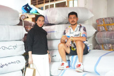 Kembangkan Brand Fashion...