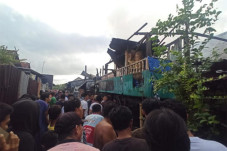 4 Rumah Terbakar di...