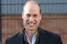 Pangeran William Dinobatkan...