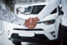 Diskon Pajak Mobil Resmi...