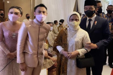 Intip Gaya Iriana Jokowi...