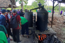 Peradaban di Pantai...
