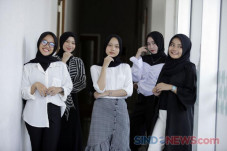Hayu Gaskeun Ah, Putih...