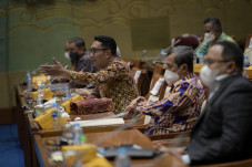Di DPR, Ridwan Kamil...