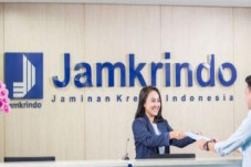 Jamkrindo Perkuat Usaha...