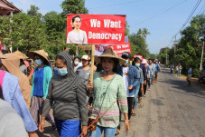 Rusia: Sanksi Myanmar...