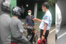 6 Pengungsi Luar Negeri...