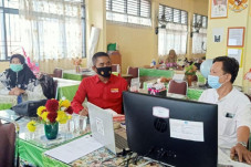Siswa SMA di Kabupaten...