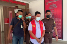Diduga Jadi Otak Korupsi...