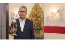 Kinerja Positif di Tengah...
