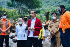 Bencana di NTT, Jokowi...