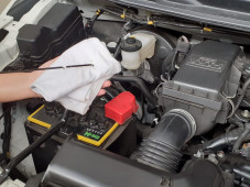 Tips Mengecek Mobil...