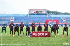 Menang Adu Penalti,...