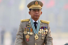 Militer Myanmar Bantah...