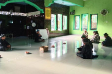 Jamaah An-Nadzir Mulai...