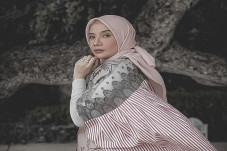 Baru Melahirkan, Zaskia...