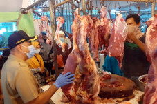 Harga Telur dan Daging...