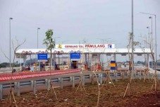 Jual Sebagian Saham...