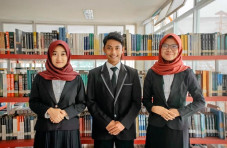 Eliminasi 27 PT, Mahasiswa...