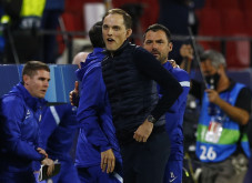 Chelsea Tembus Semifinal...