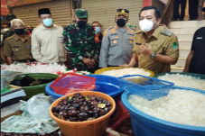 Wabup Karawang Nilai...