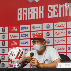 Bentrok Lagi PSM Makassar,...