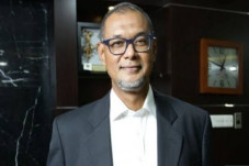 Berduka, Dirut Bank...