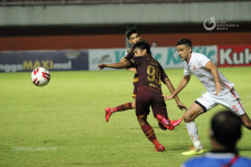 Persija vs PSM Imbang...