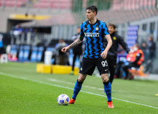 Ambisi Napoli Tembus...